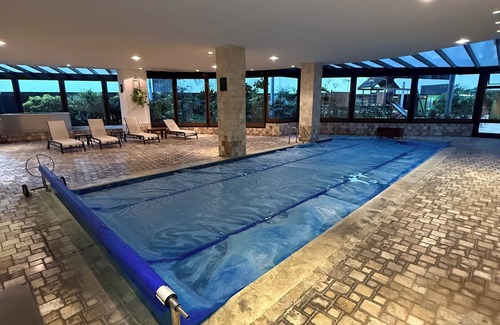 Financial District Apartment | 3-bedroom apartment in Quito prime location, stylish design & top-tier amenities
