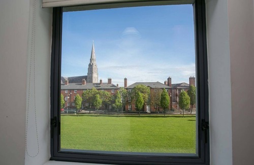 North Wall Apartment | 3 Bedroom Apartment In the heart of IFSC Dublin