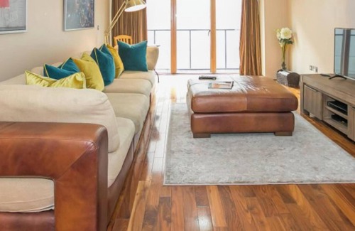Grand Canal Dock Apartment | 3 Bedroom Apartment In the heart of Docklands