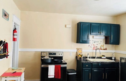 Buffalo Apartment | 3-bedroom apartment in enchanting Buffalo