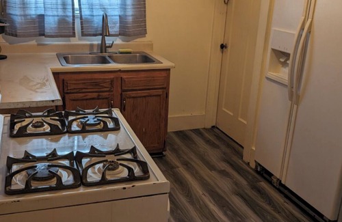 Rochester Apartment | 3-bedroom apartment near Airport & U of R in charming Rochester with AC