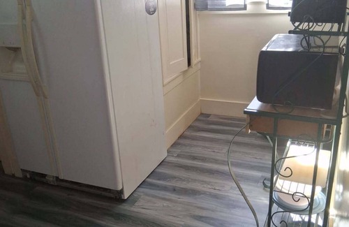 Rochester Apartment | 3-bedroom apartment near Airport & U of R in charming Rochester with AC