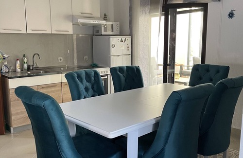 Bar Apartment | 3 Bedroom Apartment with pool