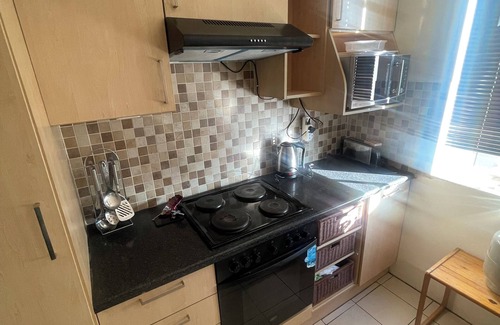 Germiston Apartment | 3 bedroom Apartment in Bedfordview