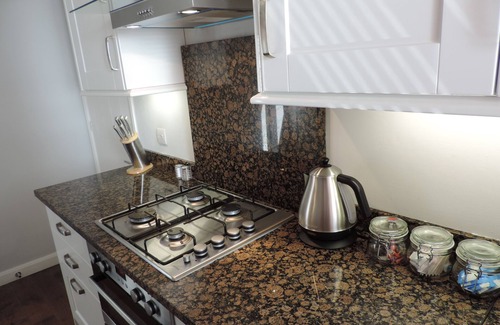 Rushmoor District House | 3 Bedroom Ash Vale Airport Accommodation