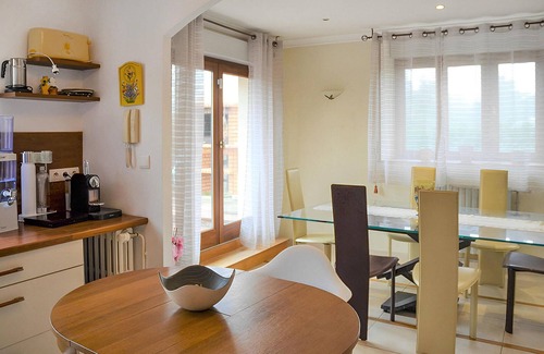 Autun Apartment | 3 bedroom awesome apartment in Autun
