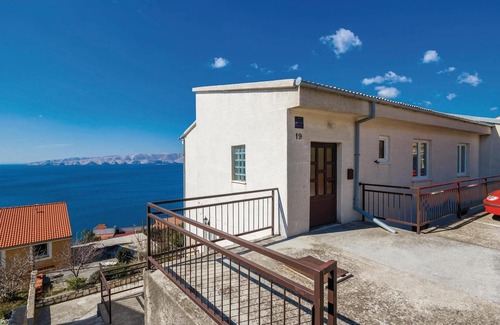 Vratarusa Apartment | 3 bedroom awesome apartment in Senj