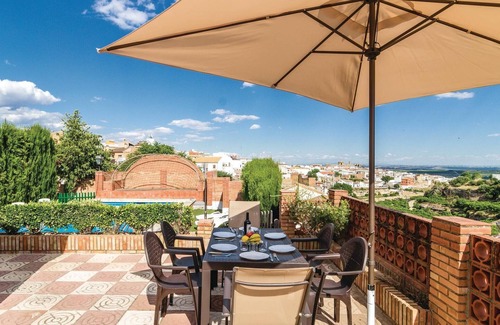 Hornachuelos House | 3 bedroom awesome home in Hornachuelos