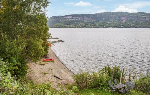 Modum House | 3 Bedroom Awesome Home In Vikersund