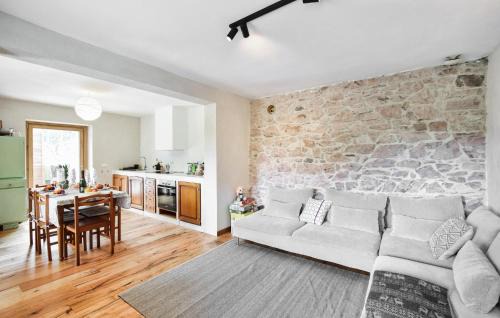 Lamon House | 3 Bedroom Awesome Home In Lamon