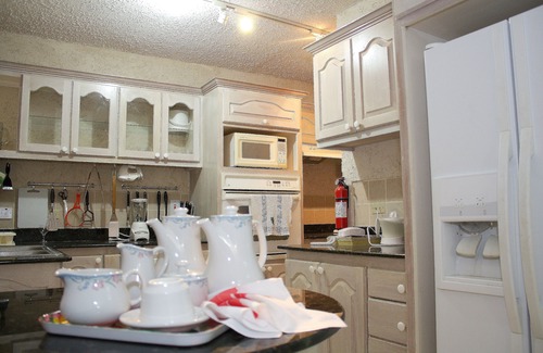 Trents Villa | 3 Bedroom Barbados Villa near beach - Ocean Views! Private pool, Wifi, A/C,relax