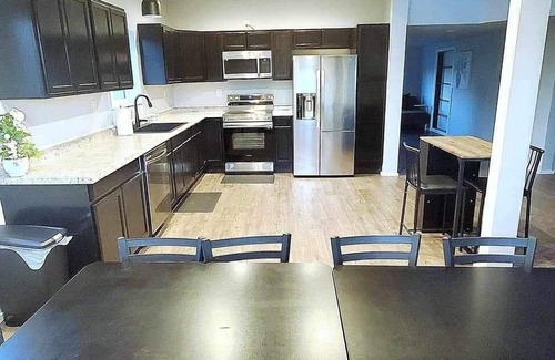 Clatskanie House | 3-bedroom barndominium on a family farm in charming Clatskanie countryside