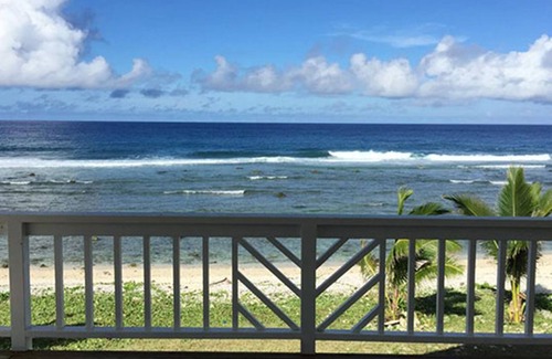 Matavera House | 3 Bedroom Beachfront House