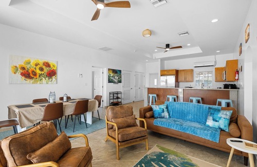 Cockburn Town House | 3 Bedroom Beachfront, Gated House with Oceanview In Grand Turk, Turks & Caicos