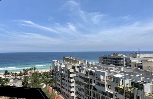 Barra da Tijuca Apartment | 3-bedroom beachfront apartment. Discount for long stays. 25% for 28 days or more.