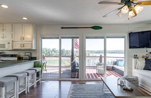 Falls of Rough House | 3 Bedroom Beautiful Lakefront Home-Rough River Lake! Boating and Fishing!