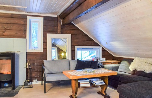 Flora House | 3 bedroom beautiful home in Eikefjord