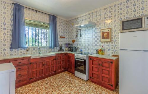 Benidoleig House | 3 Bedroom Beautiful Home In Rincón Del Silencio