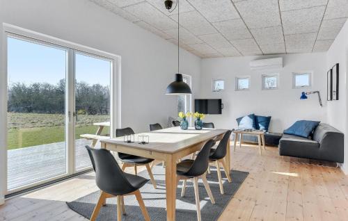 Arø House | 3 Bedroom Beautiful Home In Haderslev