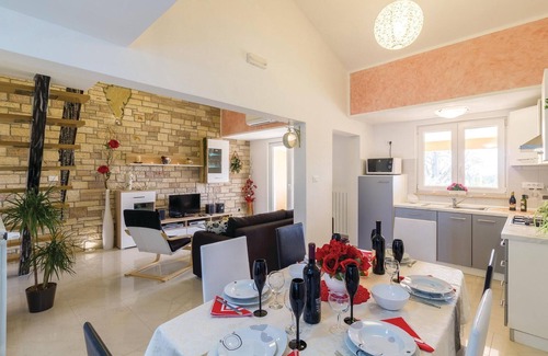 Melnica House | 3 bedroom beautiful home in Frkeci