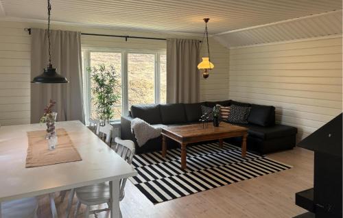 Habo House | 3 Bedroom Beautiful Home In Habo