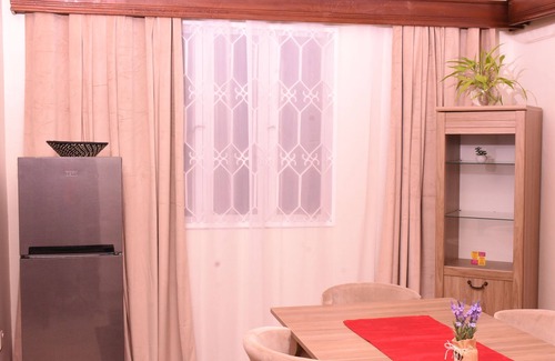 Kampala House | 3-bedroom bungalow in charming Kampala with WiFi & accessible to many amenities