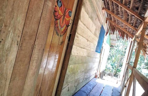 Punchana House | 3-bedroom bungalow in tranquil Iquitos with WiFi, a solo 30 minutos Padre Cocha.