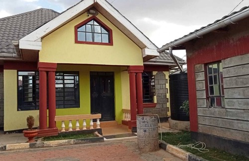 Nairobi West House | 3 bedroom bungalow, serene environment, close to the city.