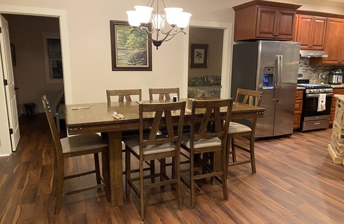 Grady Cabin | 3-bedroom cabin is a quiet, secluded woods in south Montgomery county.