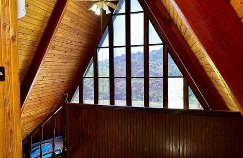 Taylorsville Cabin | 3-bedroom cabin just 30 minutes from The Outlet Shoppes of the Bluegrass