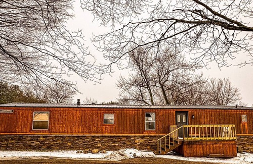Angola Cabin | 3-bedroom cabin located in Steuben County home of 101 lakes!