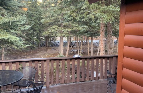 Bayfield Cabin | 3-bedroom cabin on Vallecito Creek with WiFi