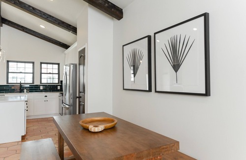 Nemo Cottage | 3 Bedroom Casita (6 Queen Beds)