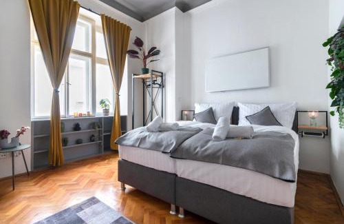 Stare Mesto Apartment | 3 Bedroom - Central Superior-Flat 115m2