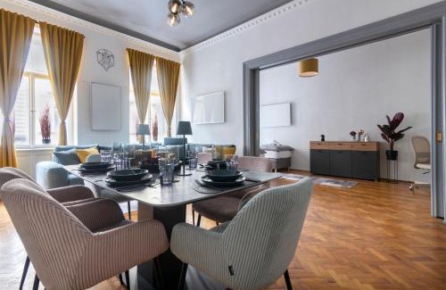Stare Mesto Apartment | 3 Bedroom - Central Superior-Flat 115m2