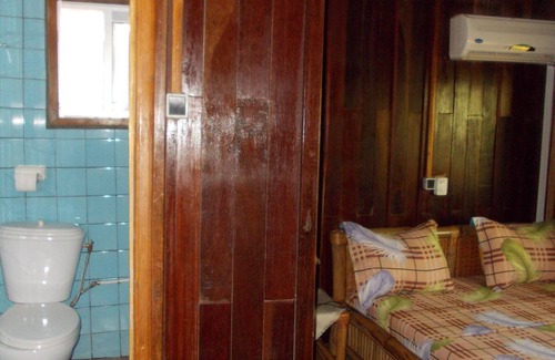 Kribi Ski Chalet | 3 Bedroom Chalet 6 people Acacia 50 M² forest side