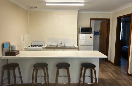 Emu Point Ski Chalet | 3 Bedroom Chalet Emu Beach