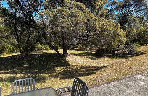 Emu Point Ski Chalet | 3 Bedroom Chalet Emu Beach