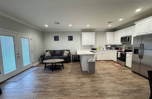 DeRidder Condo | 3-bedroom condo in delightful DeRidder, Fully Furnished-WiFi-AC. Enjoy your stay