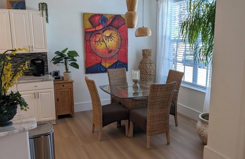 Majestic Palms Condo | 3-bedroom condo in South Fort Myers 10 minutes to Beaches