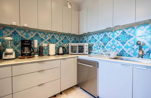 Telchac Puerto Condo | 3-bedroom condo on the beach with resort-style amenities & stunning views!