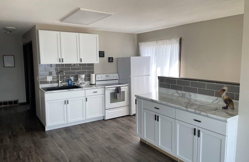 Lake City Condo | 3 Bedroom Condo - Sleeps 6 (upper level)