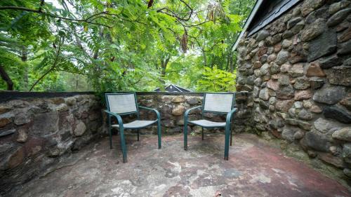 Tay Valley House | 3-Bedroom Cottage #1 Hamilton