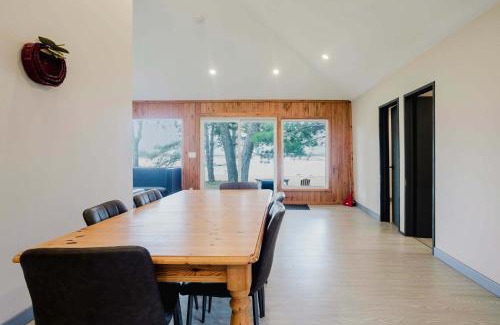 Carling House | 3-Bedroom Cottage #10 - Sand Bay