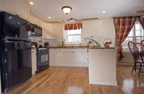 Lake of Bays Cabin | 3 Bedroom Cottage on Lake of Bays