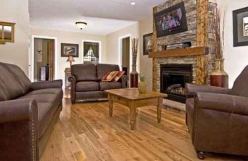 Lake of Bays Cabin | 3 Bedroom Cottage on Lake of Bays