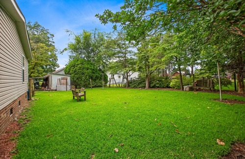 Roper Cottage | 3 Bedroom Cottage walking distance to the Sound and one hour to the Outer Banks.