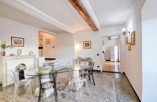 Pre Apartment | 3 bedroom cozy apartment in Genova