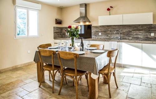 Cabrerolles House | 3 Bedroom Cozy Home In Cabrerolles