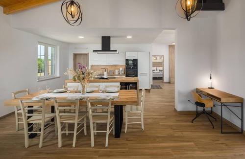 Kastel House | 3 bedroom cozy home in Buje